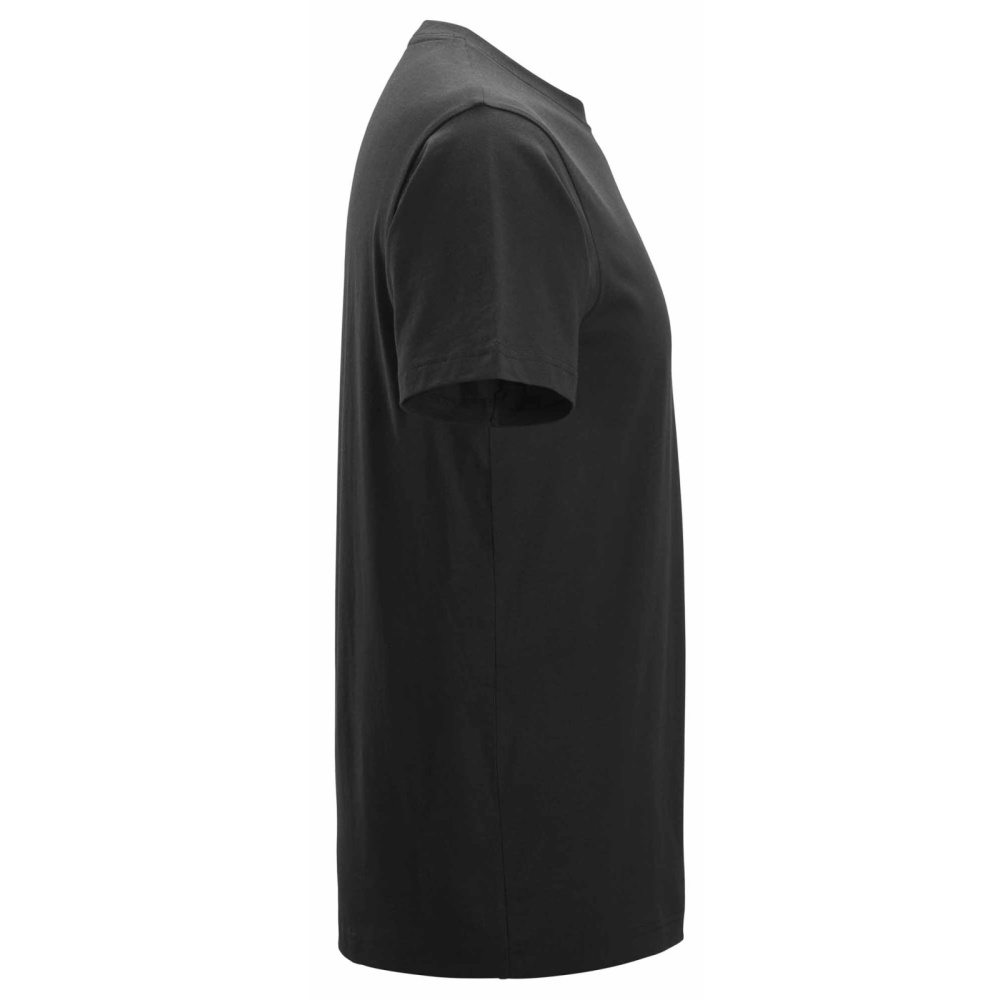 detail SNICKERS Classic Logo schwarzes Herren-T-Shirt aus 100% Baumwolle, bequem und at