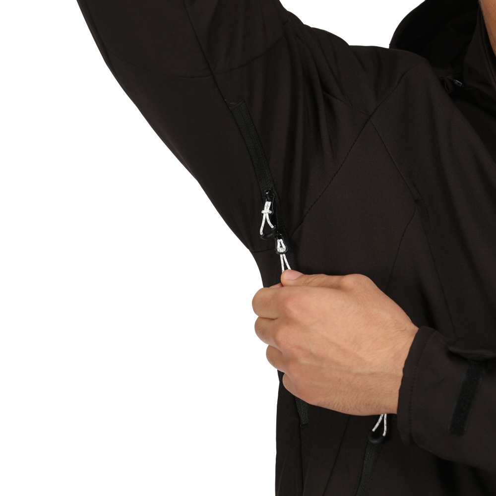 detail Herrenjacke Softshell REGATTA Hewitts VII