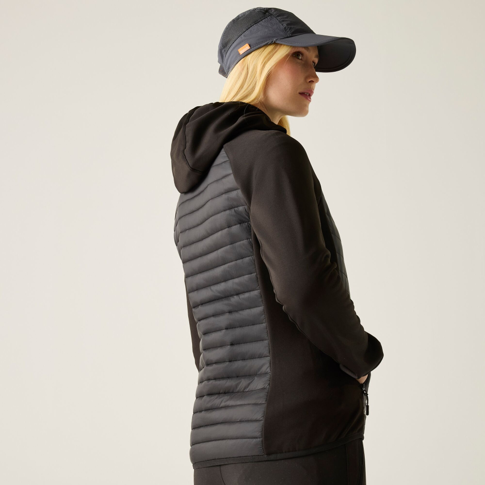 detail REGATTA Andreson Hybrid schwarze Damen-Outdoorjacke für den ganzjährigen Einsatz