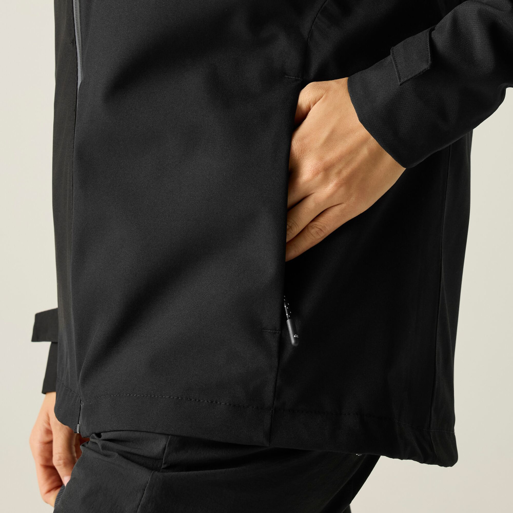 detail REGATTA Birchdale II schwarze Damen Outdoorjacke + 10.000 mm Membran