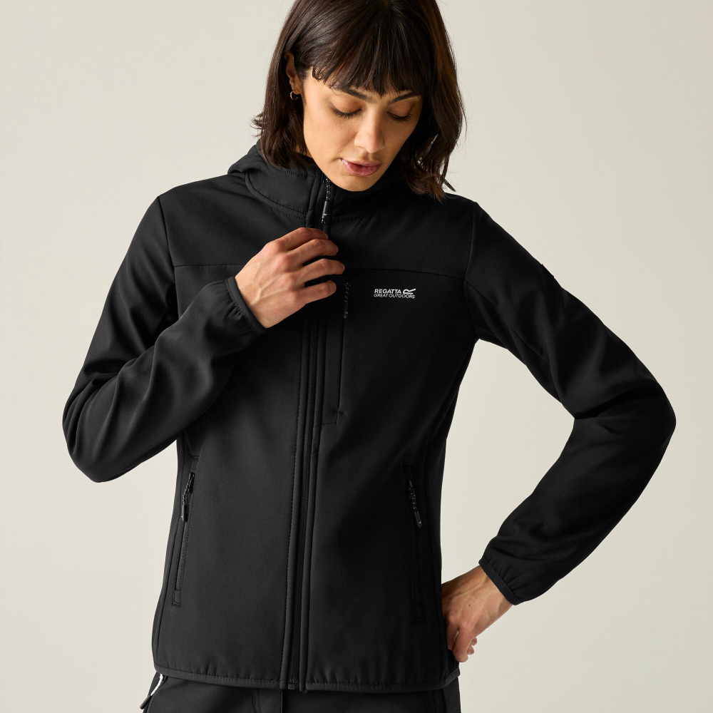 detail REGATTA Ossek schwarze Damen Leicht Softshelljacke mit Kapuze, ganzjährig, WR