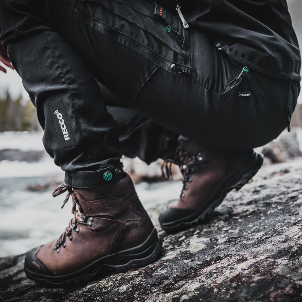 detail Hose outdoor Beyond Nordic Sweden Teflon EcoElite®