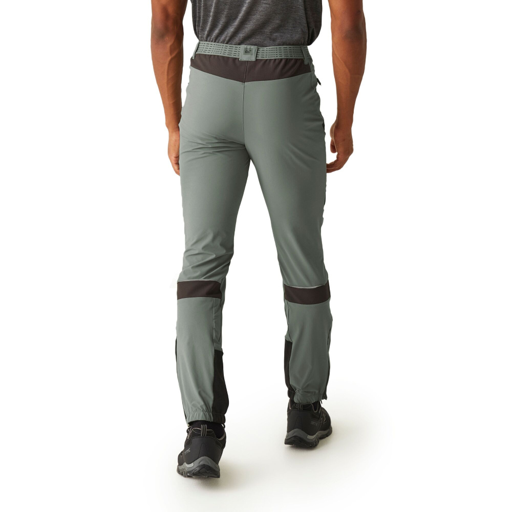 detail Hose REGATTA Mountain Trs III