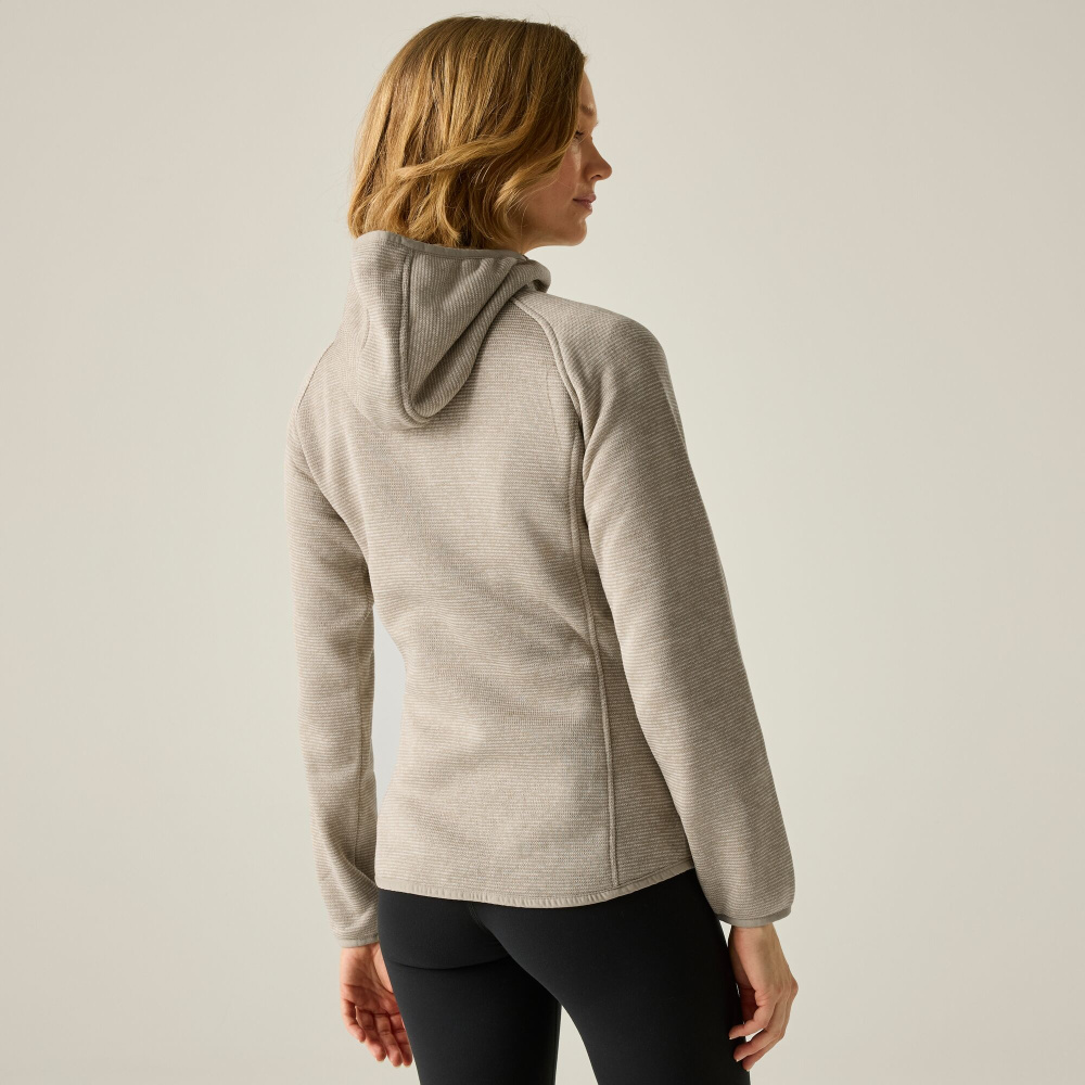 detail REGATTA Newhill Hood beige Damen-Outdoor-Sweatshirt, bequem und wärmend