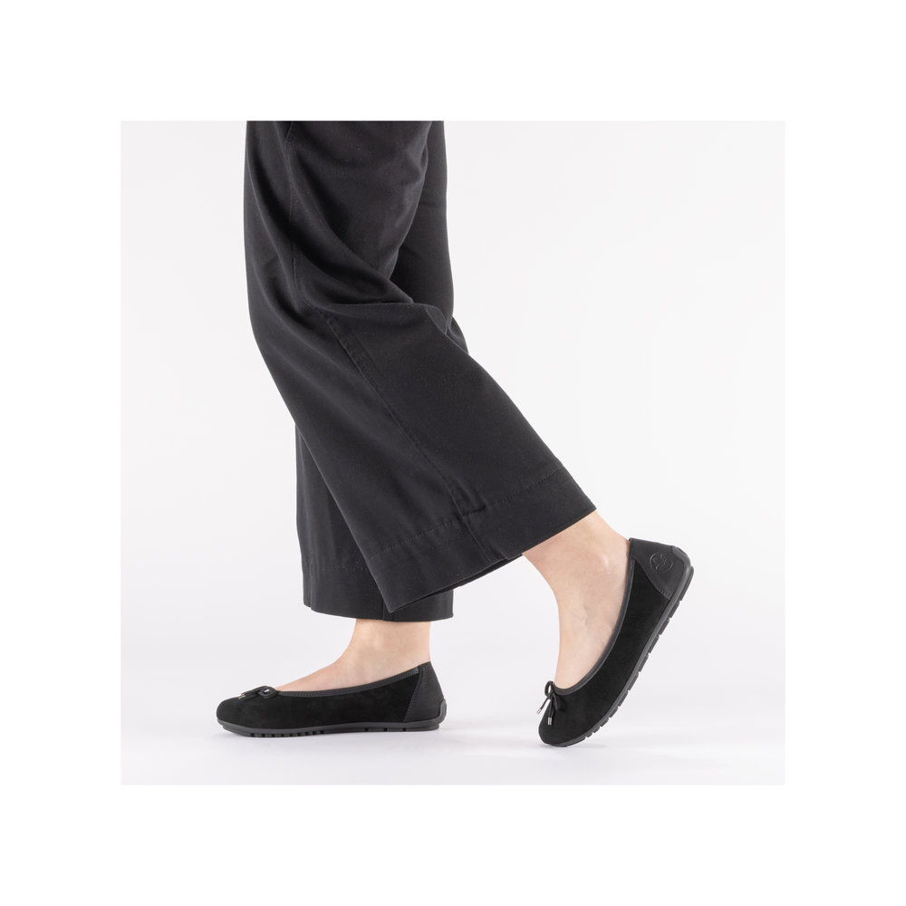 detail RIEKER 438505-01 schwarze Damen-Ballerinas, Echtleder, Antistress-Sohle