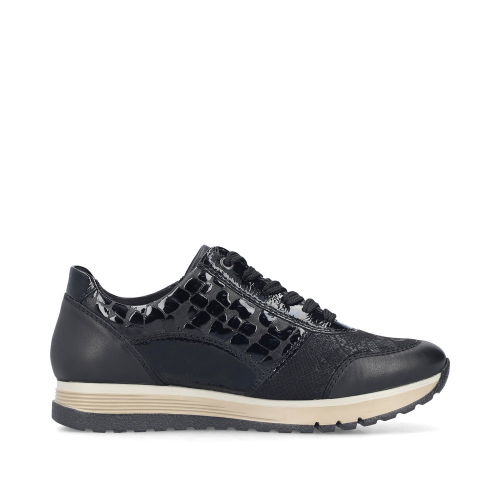 detail RIEKER 49003-01 schwarze Damen-Ledersneaker, zeitloses Design