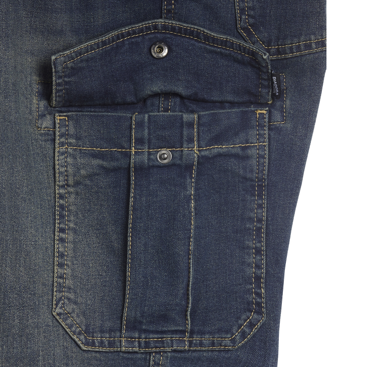 detail Hose DIADORA Stone Cargo Jeans Stretch