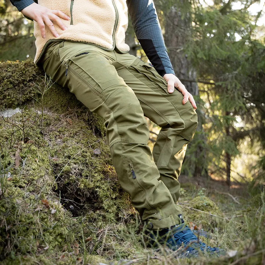 detail Hose outdoor Beyond Nordic Sweden Teflon EcoElite®