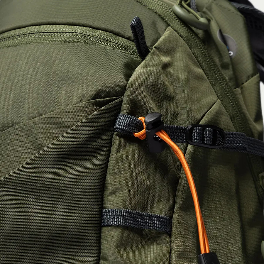 detail Beyond Nordic Sweden BN503 olivgrüner Herren Outdoor Rucksack 20L