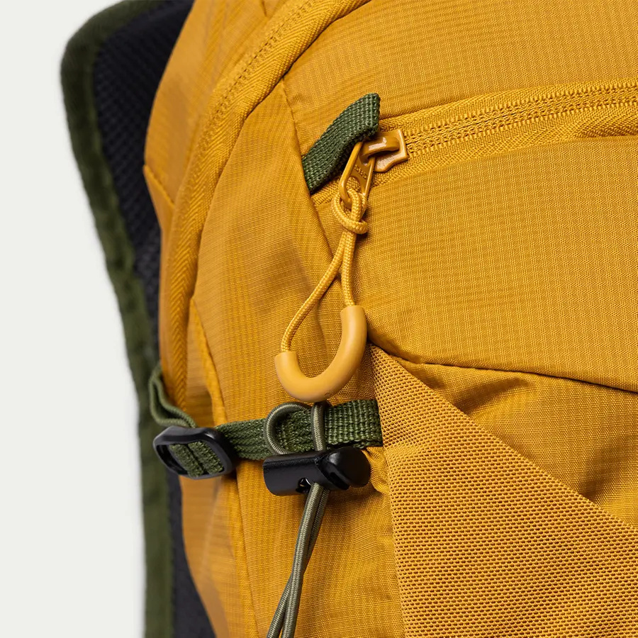 detail Beyond Nordic Sweden BN503 schwarzer Herren Outdoor Rucksack 20L