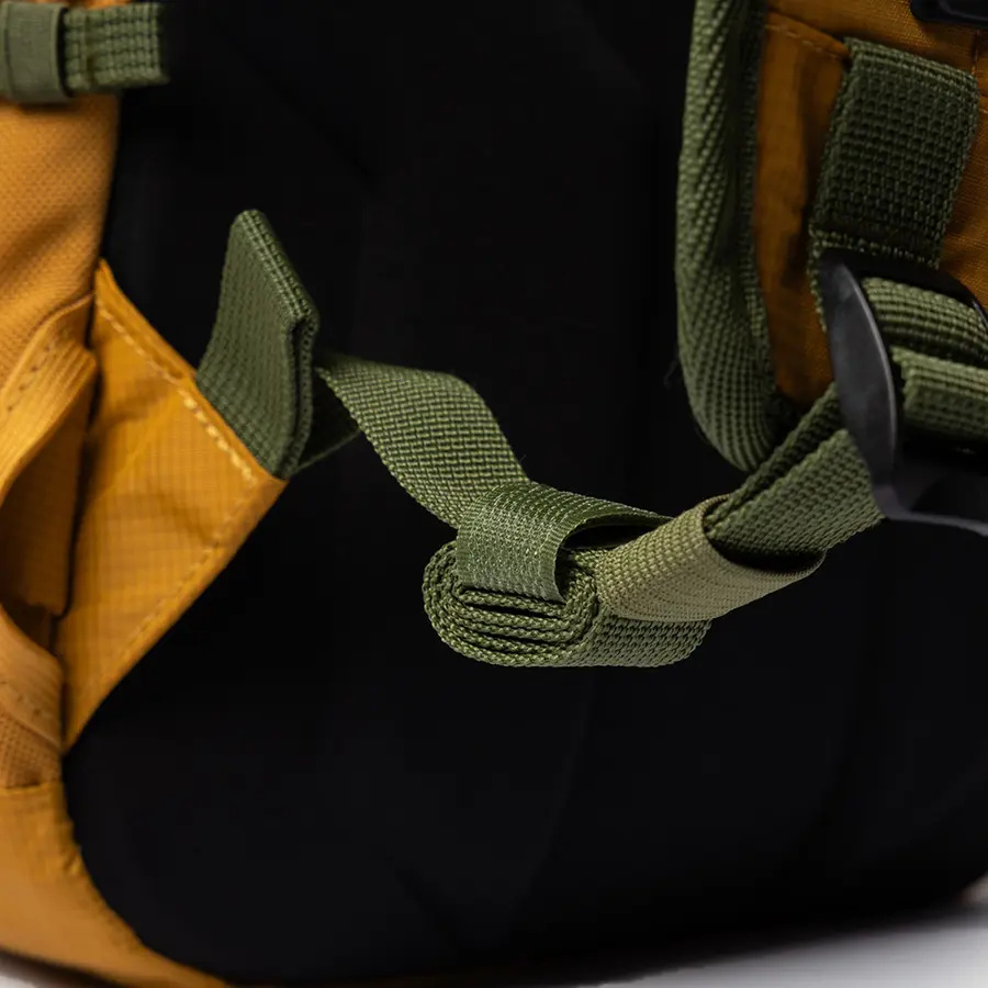 detail Beyond Nordic Sweden BN503 schwarzer Herren Outdoor Rucksack 20L