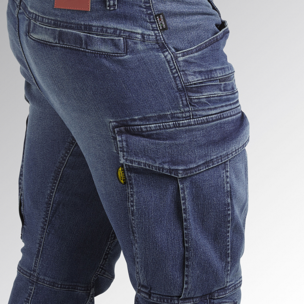 detail Hose DIADORA Stone Cargo Jeans Stretch